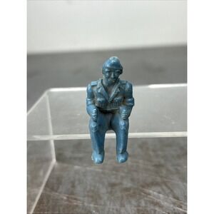 ATLANTIC 1/32 Blue Plastic Sitting Driver Figure Replacement